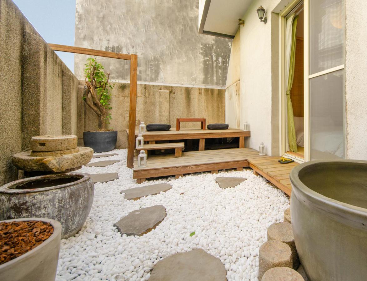 Ferienwohnung Isshoni House Tainan Exterior foto